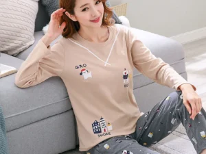 Spring and Autumn Ladies New Pajamas Homewear Suit Women Long-Sleeved Christmas Suit Cartoon Less Ladies Pajamas Homewear