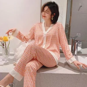 Spring and Summer New Ice Silk Pajamas Homewear Set Girls Long-Sleeved V-Neck Cardigan Simulation Silk Lapel Pajamas Homewear Se - Image 3