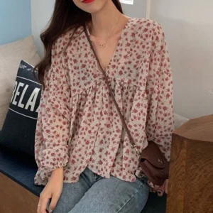 New Spring and Summer Fashionable Sweet and Loose Versatile Top with A V-neck Floral Long Sleeved Chiffon Shirt for Women 9307