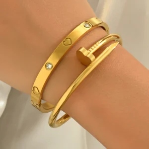 2-piece stainless steel gold four-leaf clover bracelet Love lucky four-leaf clover nail bracelet set, not easy to fade suitable - Image 3
