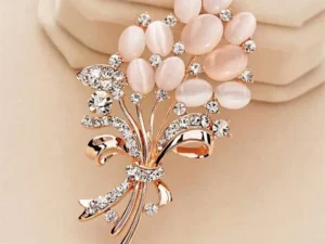 RAKOL 1PC Fashion Opal Stone Exquisite Flower Brooch Pin Garment Accessory Birthday Gift Brooches Women Rhinestone Brooch Pin