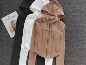 Women's Yoga Coat Short Sports jacket Fitness Yoga Shirt Cycling Running Coats Zipper jacket Hooded Long Sleeve Sports Jacket