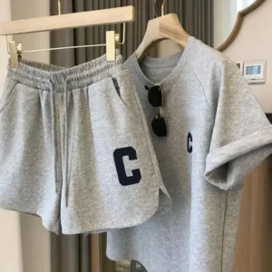 2024 Women's Summer Suit Loose Short Sleeve T-Shirt Casual Shorts Sports Print Letters Casual Two-Piece Set - Image 6