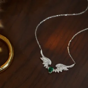 Aazuo Real 18K Solid White Gold Jewelry Natural Emerald Real Diamonds Double Wings Shpae Necklace With Chain Gifted For Women - Image 4