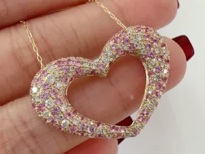 LUOWEND 18K Yellow Gold Necklace Luxury Heart Shape Shiny Diamond Natural Pink Color Sapphire Necklace for Women Party Jewelry