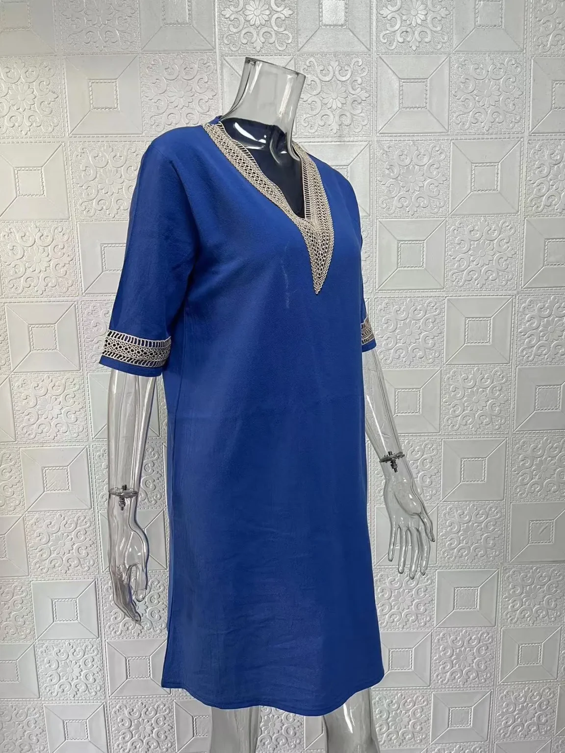 New solid color V-neck mid-sleeved elegant dress - Image 5