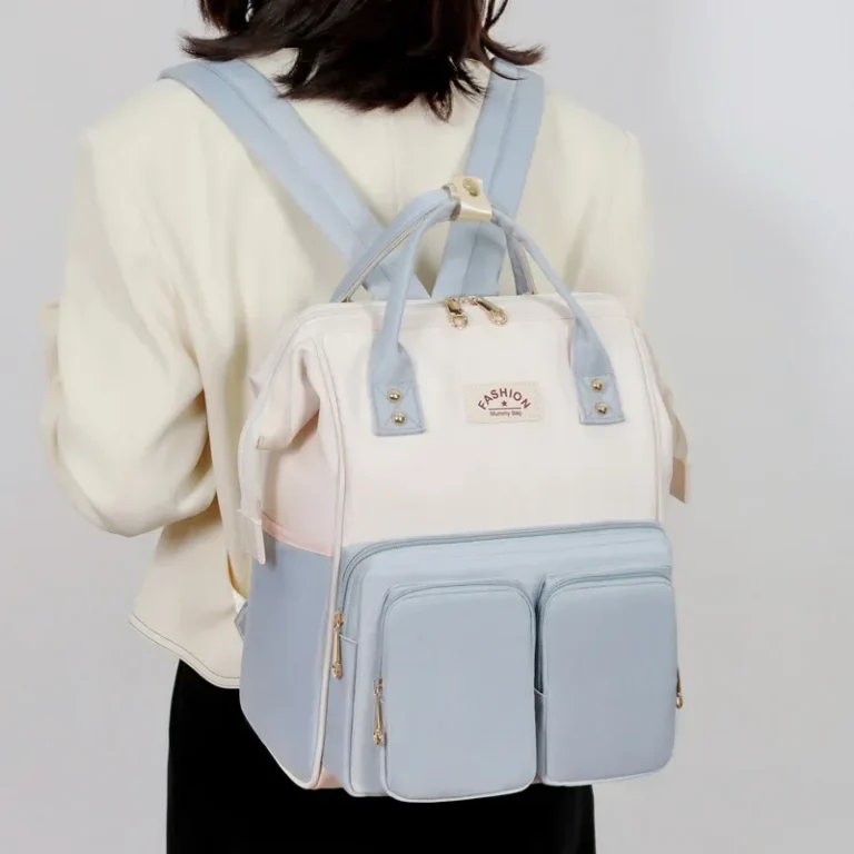 Multifunctional Large-capacity Mommy Bags for Outings Travel Backpack Waterproof Portable Mother and Baby Bag Women's Backpack - Image 4