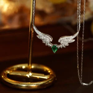 Aazuo Real 18K Solid White Gold Jewelry Natural Emerald Real Diamonds Double Wings Shpae Necklace With Chain Gifted For Women - Image 3