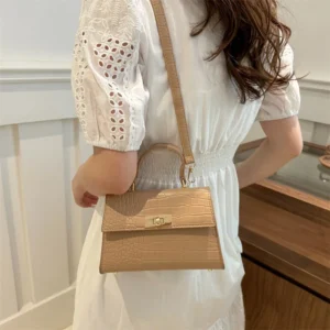 Fashionable Shoulder Bag Trendy Crossbody Women's Handbag Simple Retro Beautiful Summer Hot Sale Of The Season Stylish Small Squ - Image 3