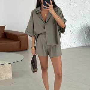 Loose Shorts Sets Women Loose Lapel Single Breasted Half Sleeve Shirt Pleated Short Pants 2 Pieces 2025 Summer Beach Outfits