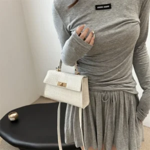 Fashionable Shoulder Bag Trendy Crossbody Women's Handbag Simple Retro Beautiful Summer Hot Sale Of The Season Stylish Small Squ - Image 5