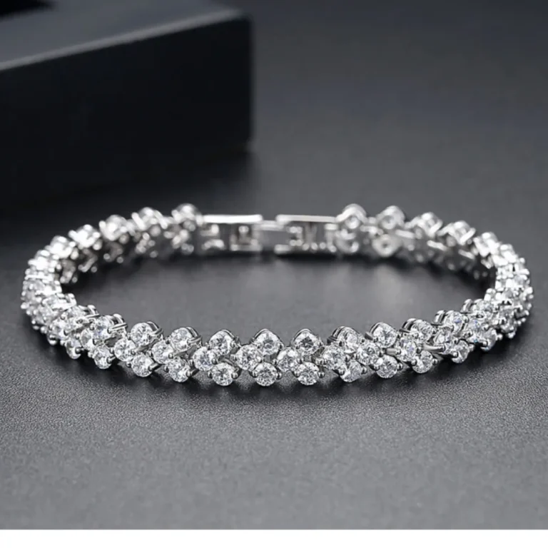 Water Drill Heart Encrusted Roman Bracelet Minority Design Sense Ins Simple Crystal Zircon Wedding Bracelet - Image 3
