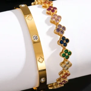 UILZ Delicate Lucky Clover Women Bracelet High Quality Stainless Steel Morandi Colors Shining Zircon Inlaid Charm Jewelry Gift