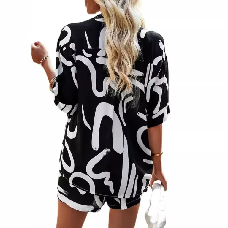 Summer Casual Women's Fashion Print Top Shorts Two-Piece Set Cross-Border Age-Defying Ensemble Elegant Lady's Outfit - Image 4