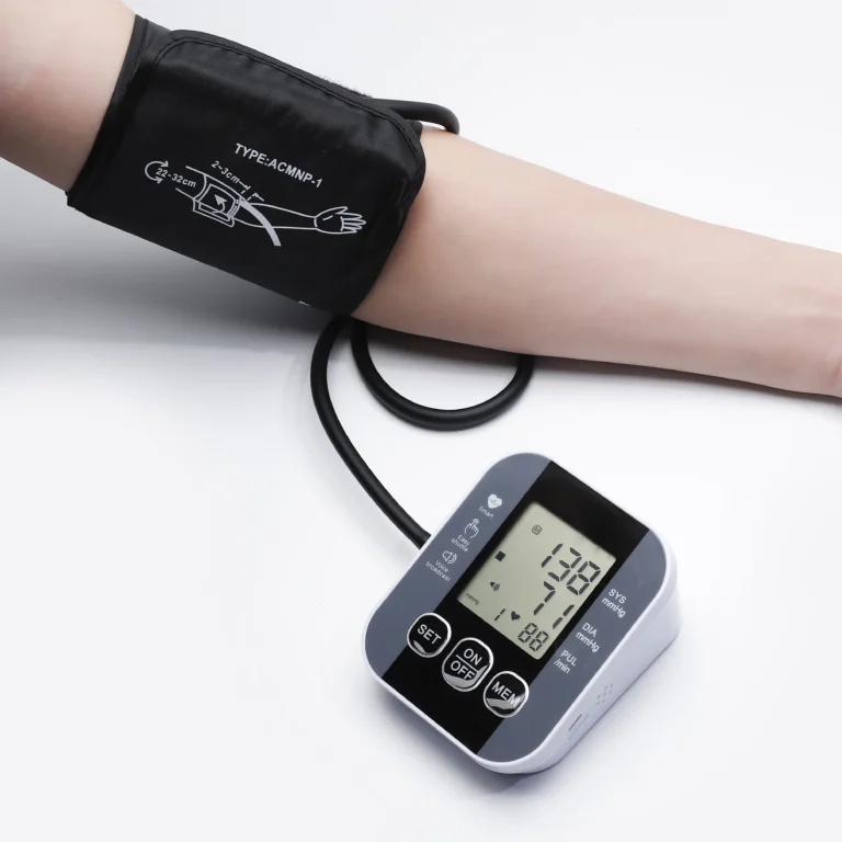 English Voice Arm Tonometer Medical Blood Pressure Monitor Heart Rate Sphygmomanometer Digital Upper Tensiometers Meter Cuff - Image 3