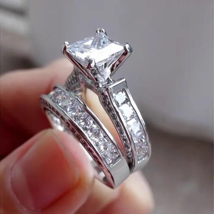 2025 New Trendy 925 Pure Silver Classic Temperament Atmospheric Fashion Classic Women's Diamond Set Zircon Luxury Ring - Image 6