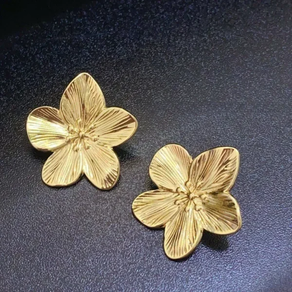 Popular Women's Fashion Earrings Flower Alloy Retro Style Women's Party Accessories Gifts - Image 5