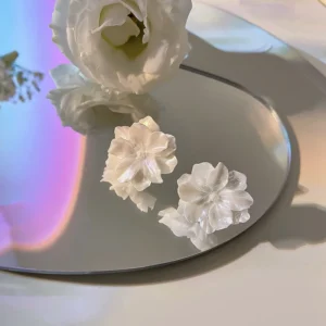 White Flower Stud Earrings for Women Flower Earring 2022 New Modern Korean Fashion Cute Teens Girl Party Jewelry Accessories