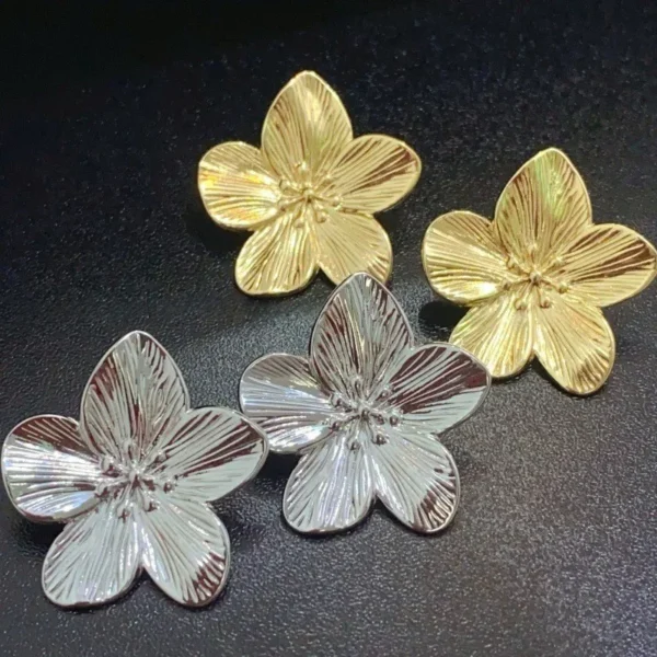 Popular Women's Fashion Earrings Flower Alloy Retro Style Women's Party Accessories Gifts - Image 4