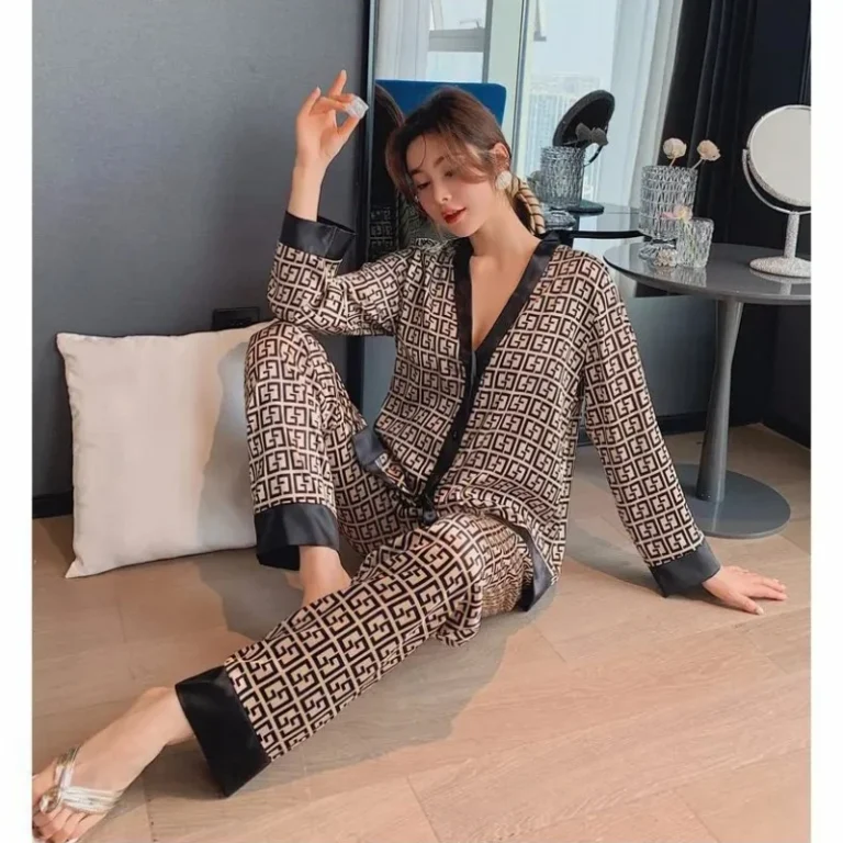 Spring and Summer New Ice Silk Pajamas Homewear Set Girls Long-Sleeved V-Neck Cardigan Simulation Silk Lapel Pajamas Homewear Se - Image 6
