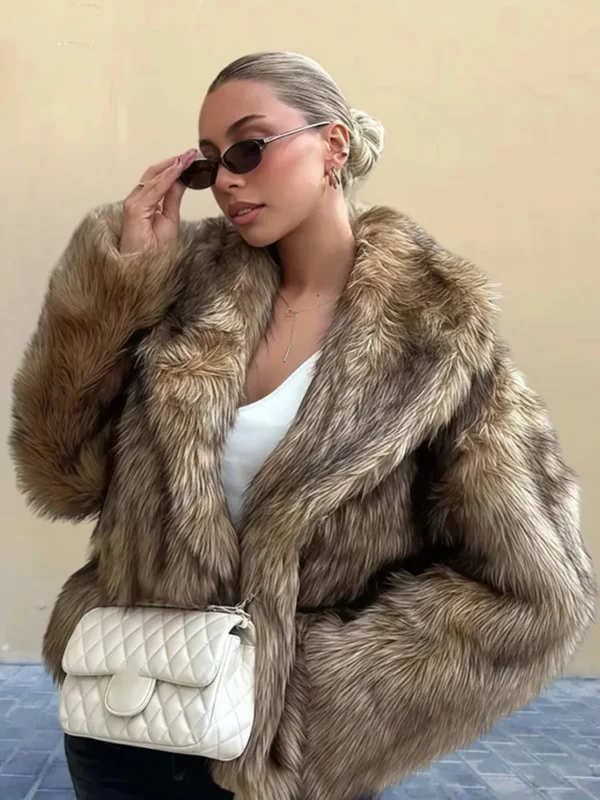Retro Brown Grass Fur Coat Women Fashion V-neck Loose Short Pleated Overcoats 2025 Autumn Winter New Daily High Street Jackets