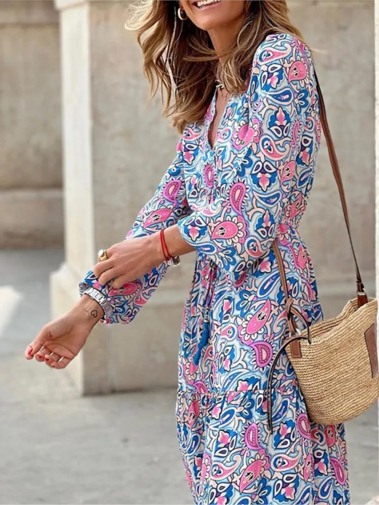 Women's Autumn New Fashionable Printed Sexy V-neck Long Sleeve High Waist Elastic Waist Medium Length Bohemian Dress - Image 3