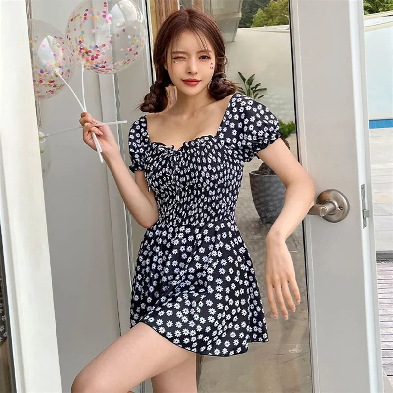 Conservative Korean Cross-Border Women's One-Piece Swimsuit with Skirt Design for Holiday Swimming Slimming Belly Cover-Up