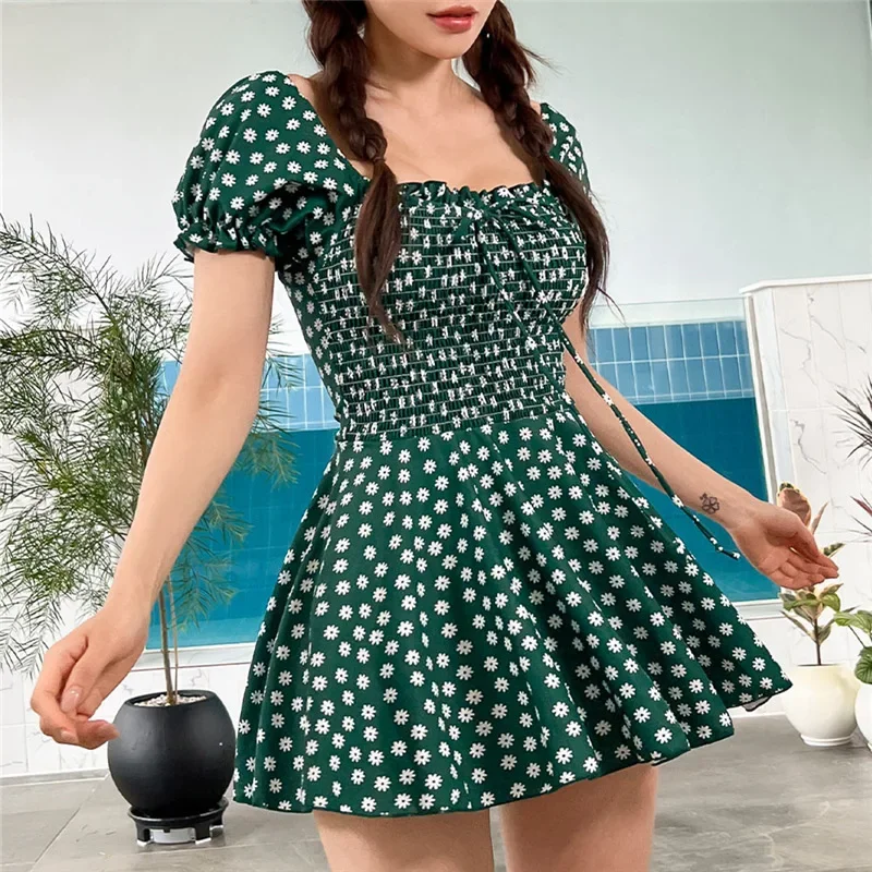 Conservative Korean Cross-Border Women's One-Piece Swimsuit with Skirt Design for Holiday Swimming Slimming Belly Cover-Up - Image 3