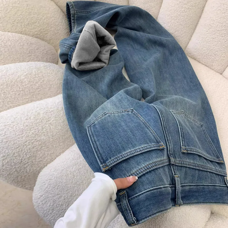 Jeans Women's Autumn and Winter Narrow Version Warm Wide-leg Velvet High-waisted Floor-mopping Pants Thickened Loose Retro - Image 3