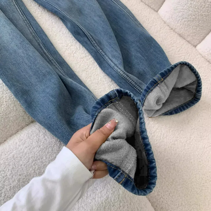 Jeans Women's Autumn and Winter Narrow Version Warm Wide-leg Velvet High-waisted Floor-mopping Pants Thickened Loose Retro - Image 4